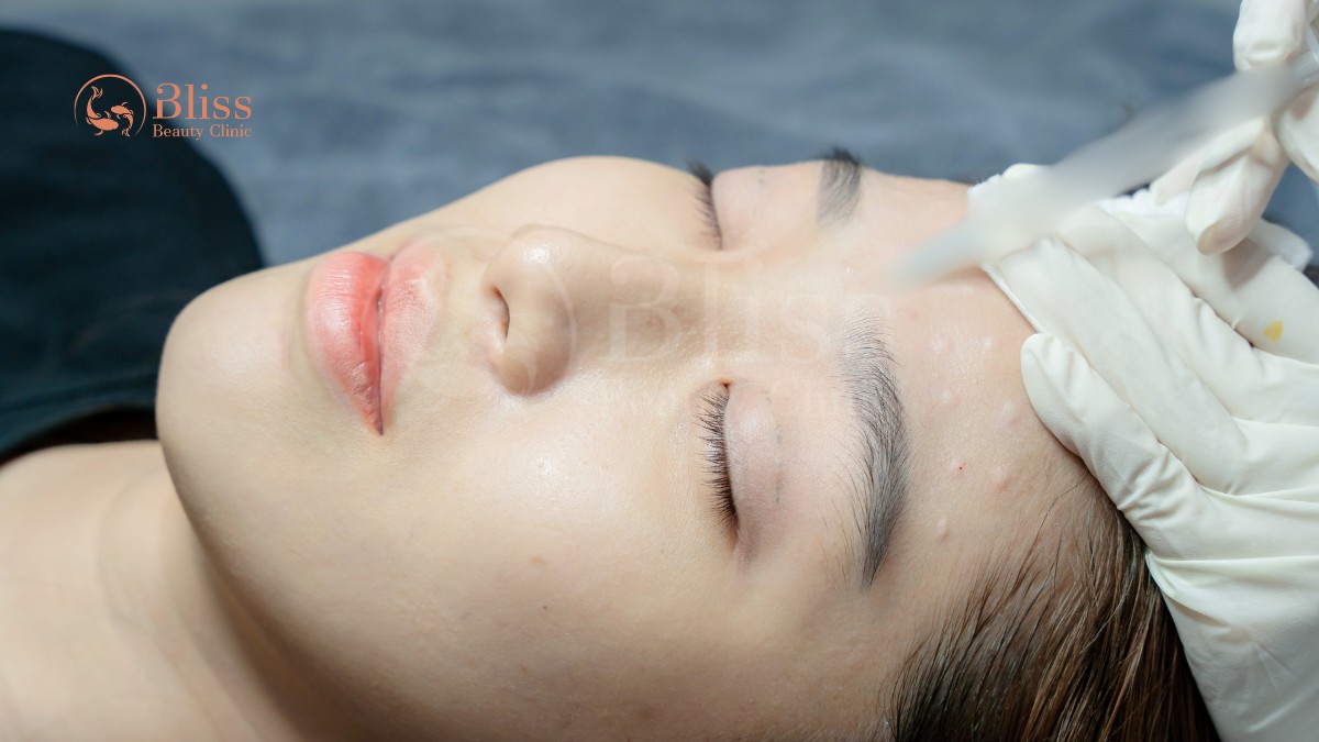 thực hành cấy exosome; xu hướng trẻ hoá da thế hệ mới exosome