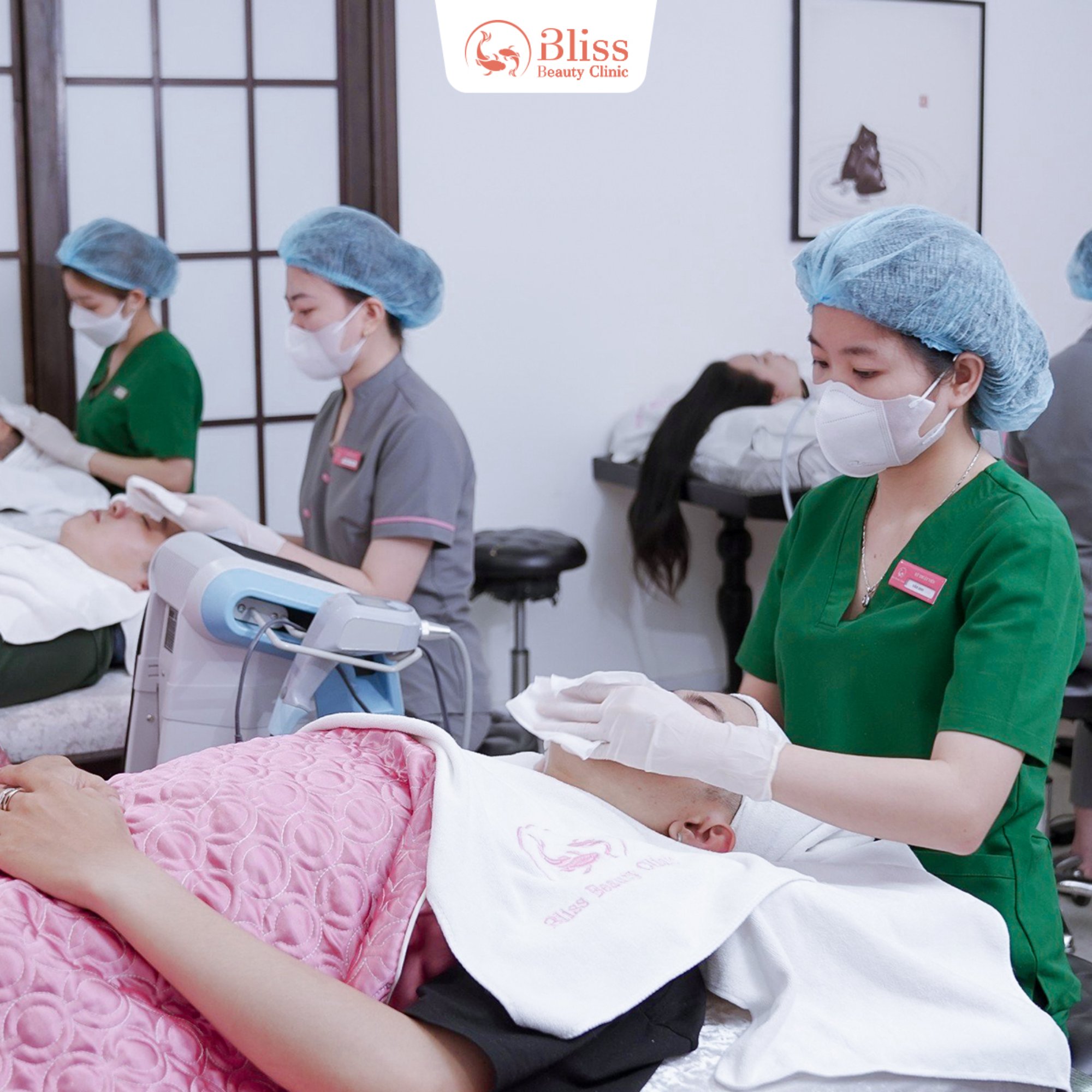 So sánh trị mụn Hydrogen với các phương pháp khác