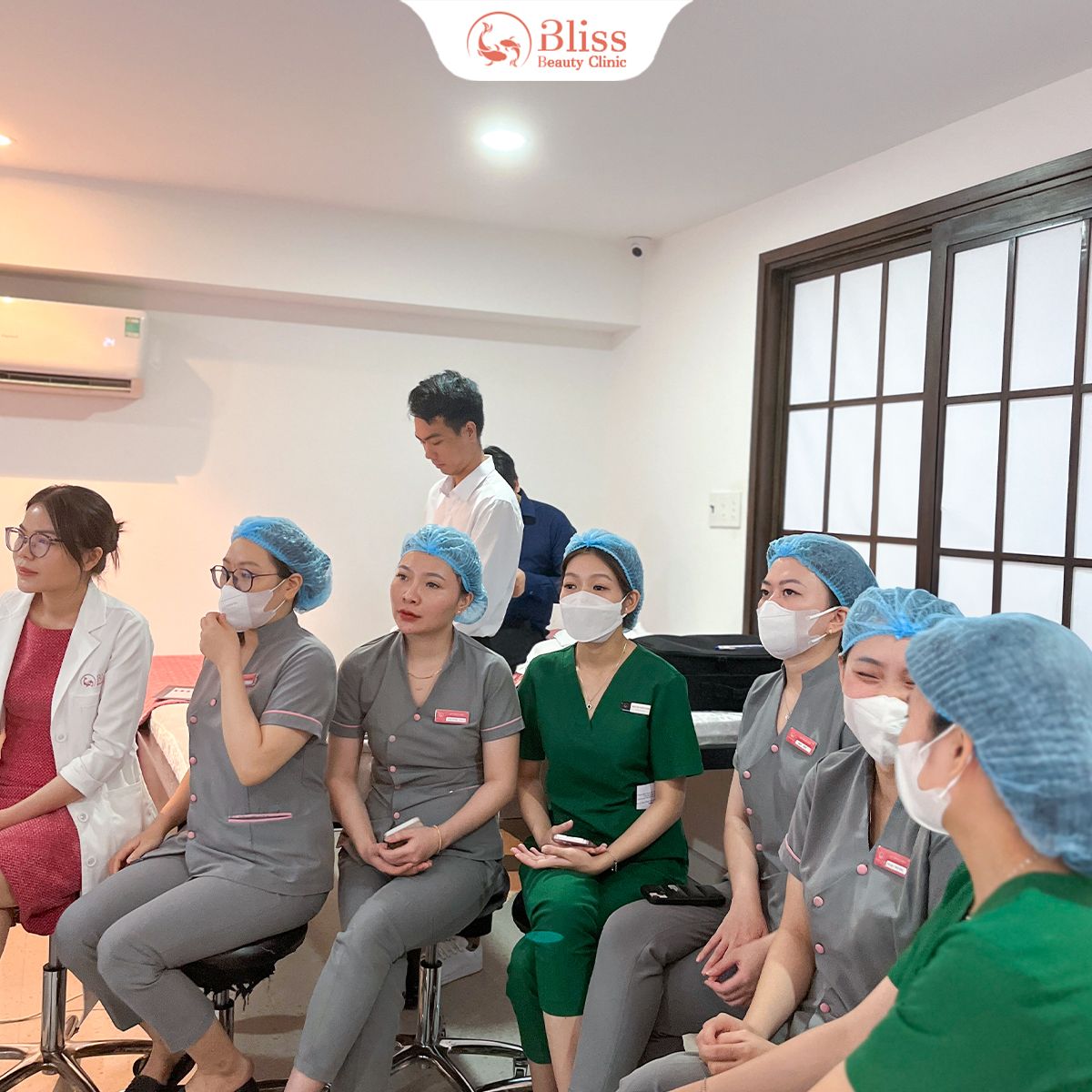 Bliss Beauty Clinic đào tạo