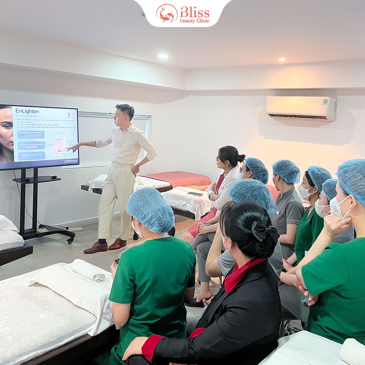 Bliss Beauty Clinic đào tạo